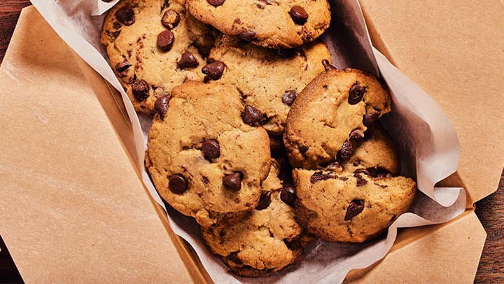 brown_butter_chocolate_chip_cookies_fs__720x405
