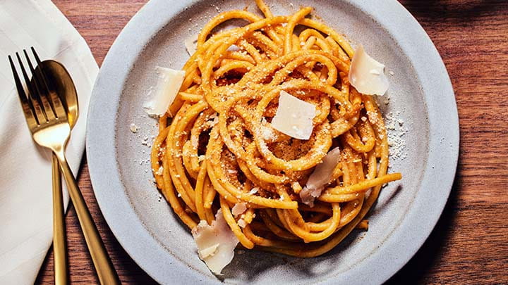 spaghetti_with_magic_tomato_sauce