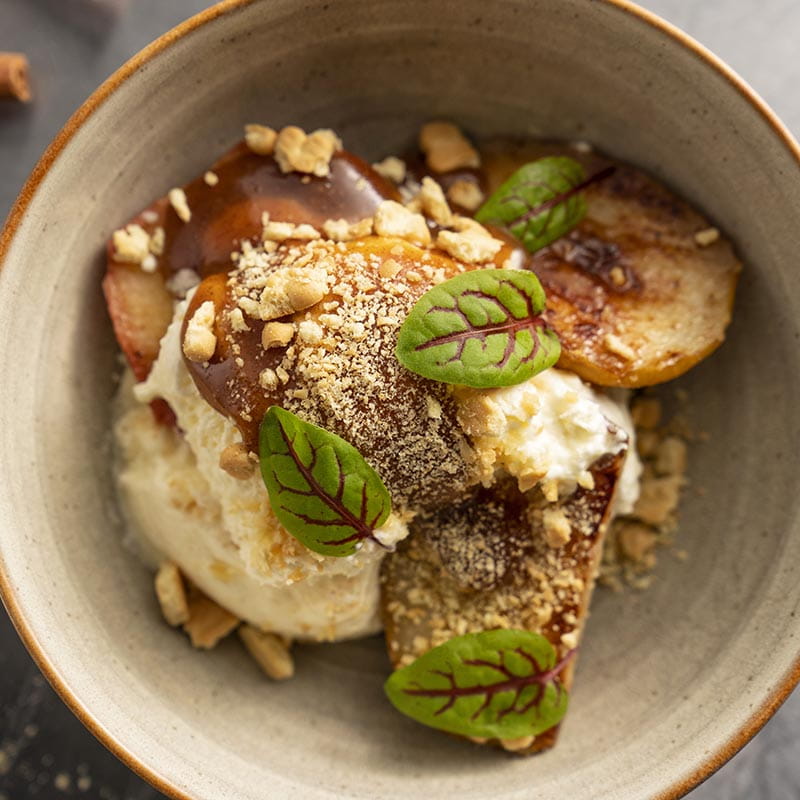Roasted Apples and Pears in Cinnamon Butterscotch Sauce ...