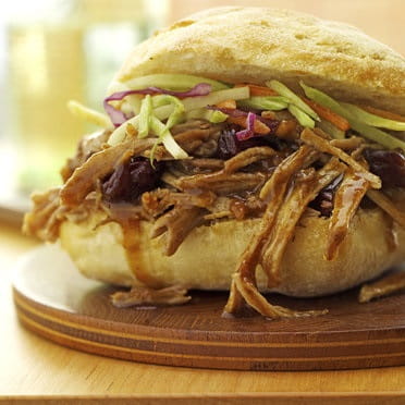 Red Tea and Cinnamon Rubbed Pulled Pork Sandwich with Plum Glaze - Recipe