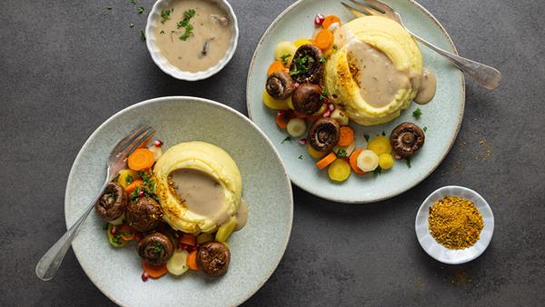 Curry Kartoffelstock mit cremiger Pilzsauce vegan