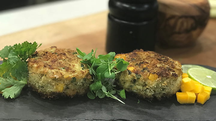 Green Curry Crab Cakes