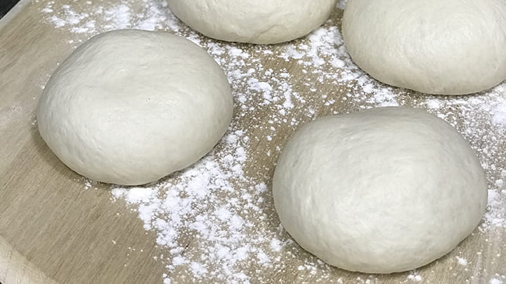Traditional White PIzza Dough