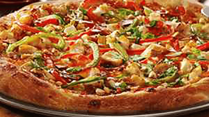 Sweet and Spicy Chicken Pizza