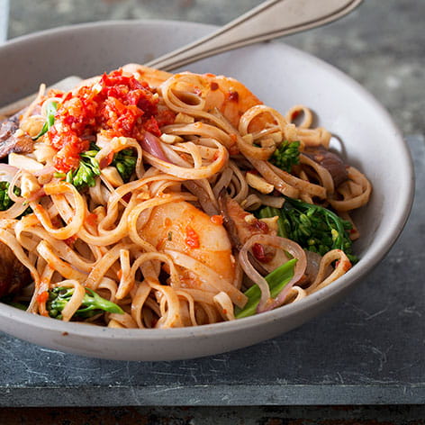 Sambal Noodles with Shrimp and Chinese Broccoli