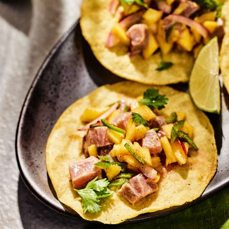 mango_jalapeno_tuna_ceviche_tostadas