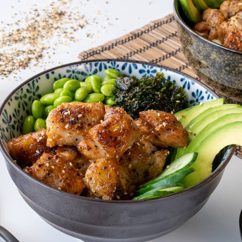 Garlic Pepper Chicken Poke Bowl | McCormickAsia.com