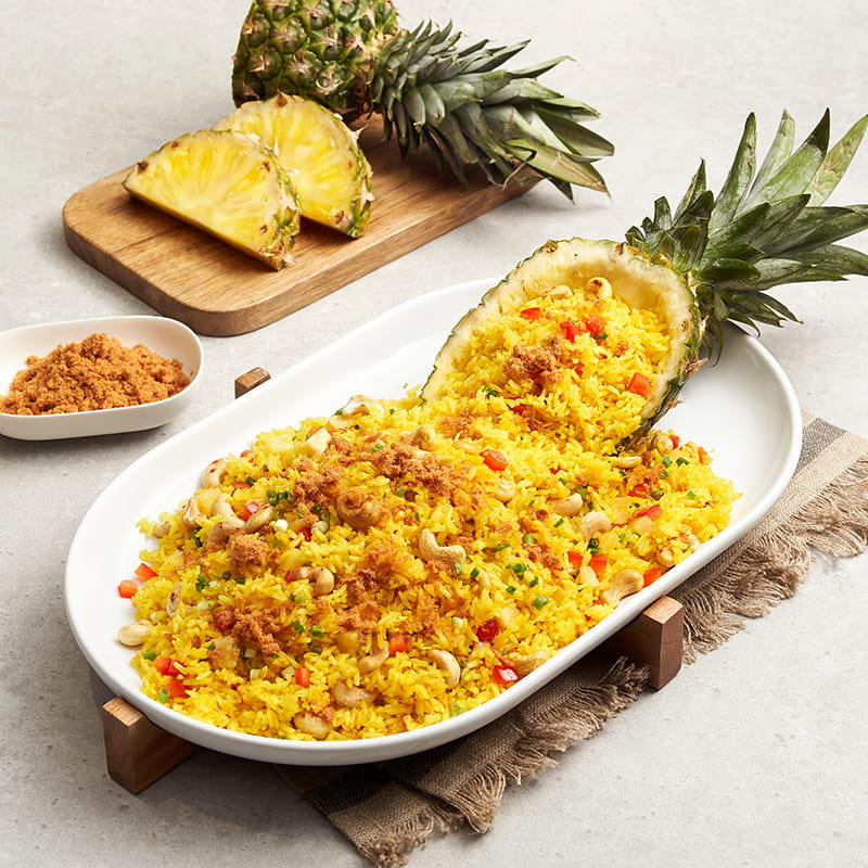 TURMERIC PINEAPPLE FRIED RICE