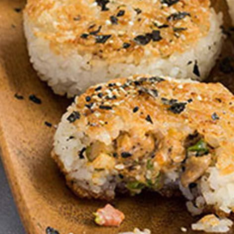sesame_and_7_spice_chicken_rice_ball_with_japanese_quick_kimchee_0176