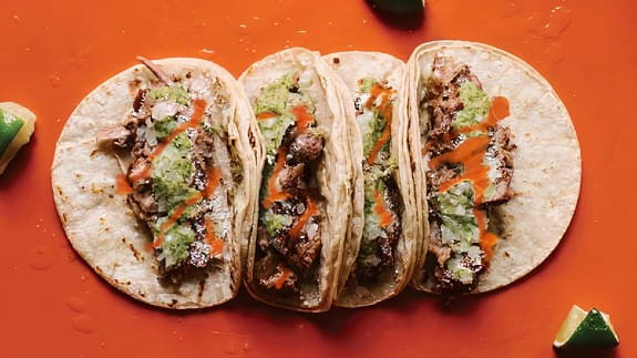 Cholula-cinco-de-mayo-pork-tacos-with-fresh-pico