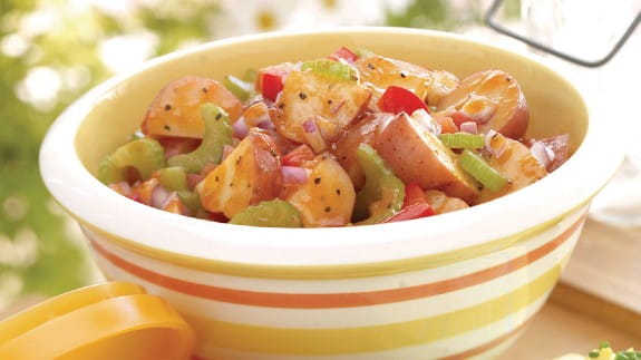 Easy-potato-salad-with-veggies
