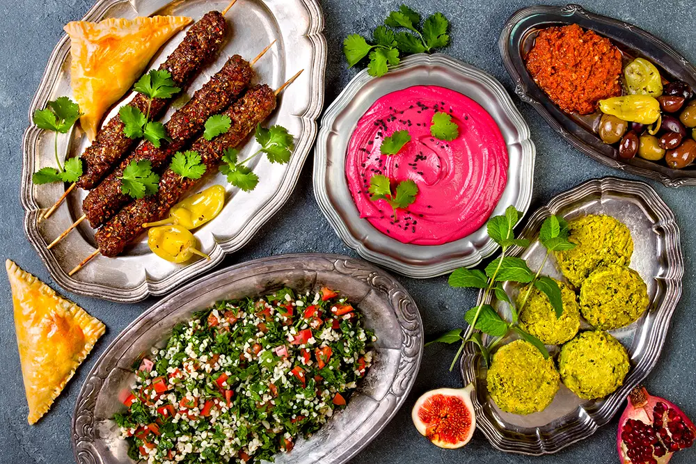 Middle-Eastern-traditional-dinner-