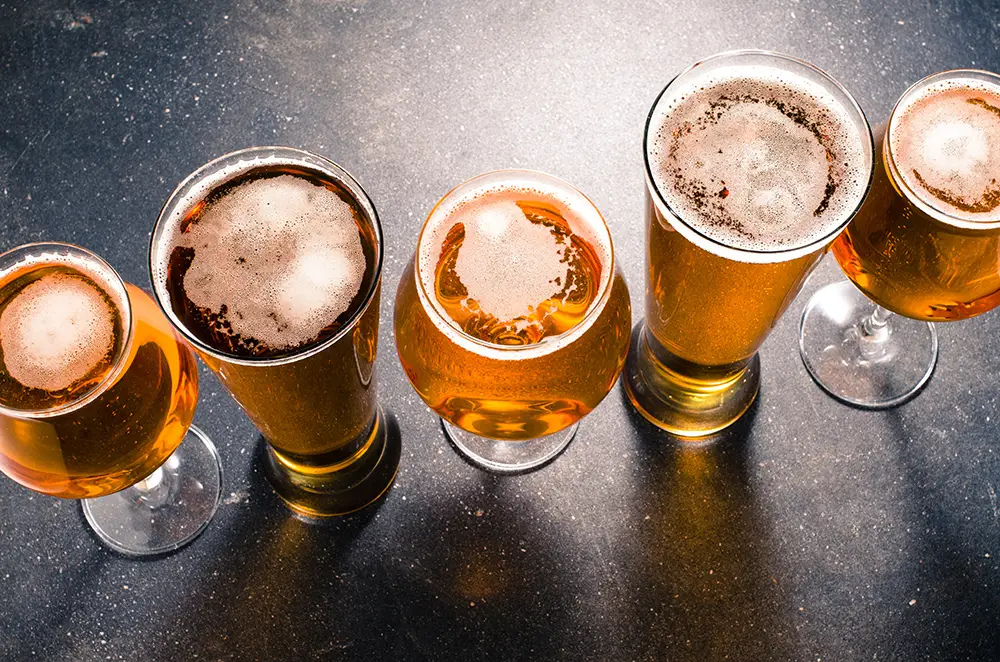 beer-glasses-top-view