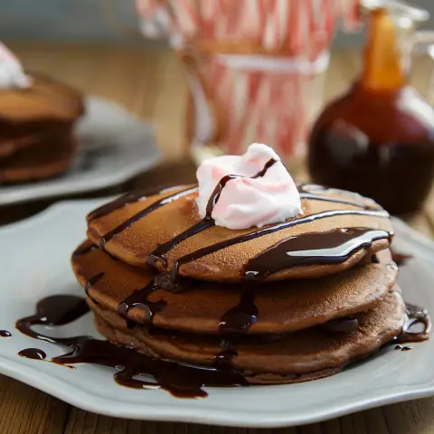 chocolate strawberry pancakes