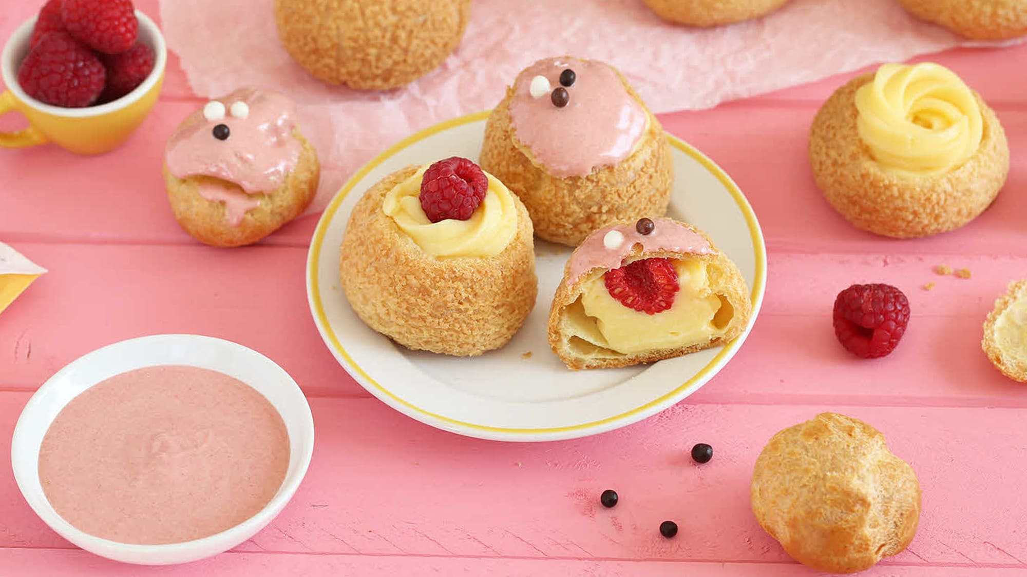 Choux A La Creme De Citron Et Framboise Recette Vahine