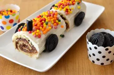 Gâteau roulé train